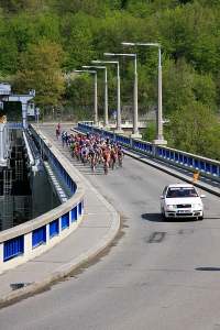 Slapská přehrada a cyklisti